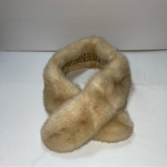 Vintage Fur Scarf - Picture 3 of 4